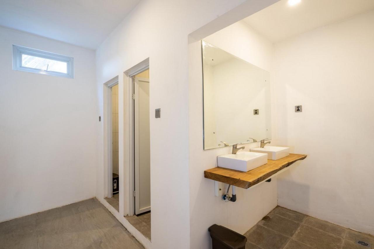 Good Cheer Hostel Nusa Lembongan  Luaran gambar